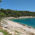 Vlasta Mali Lošinj